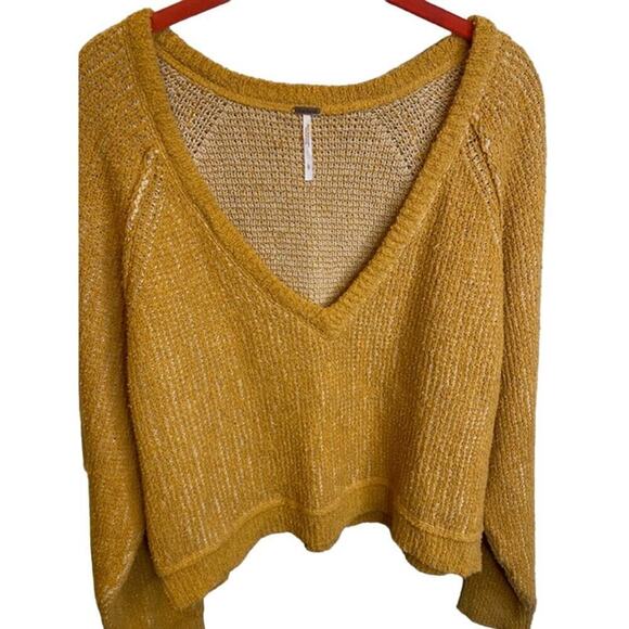 Free People Tops - Free People Womens Cropped Knit Sweater Sz Large Mustard
